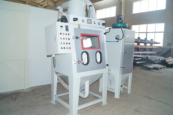 無塵噴砂機(jī)型號規(guī)格表及其應(yīng)用 無塵噴砂機(jī)型號規(guī)格表及其應(yīng)用